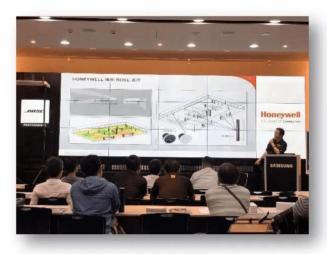 Bose專業(yè)音響系統(tǒng) Bose專業(yè)音響系統(tǒng)