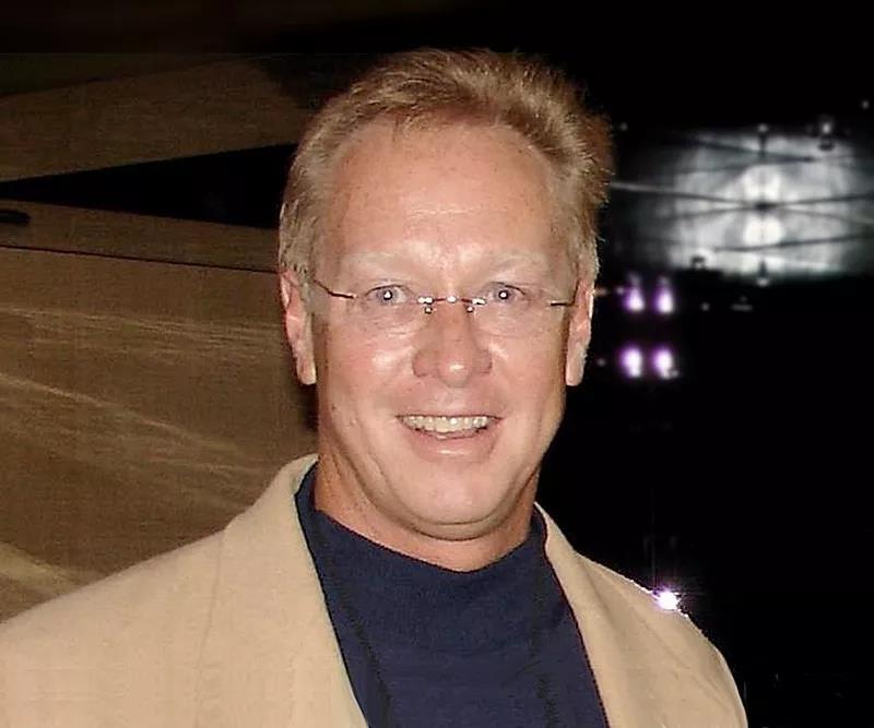 Celebrity Theatre 采用Bose ShowMatch對(duì)劇院內(nèi)擴(kuò)聲系統(tǒng)進(jìn)行更新 Celebrity Theatre 采用Bose ShowMatch對(duì)劇院內(nèi)擴(kuò)聲系統(tǒng)進(jìn)行更新