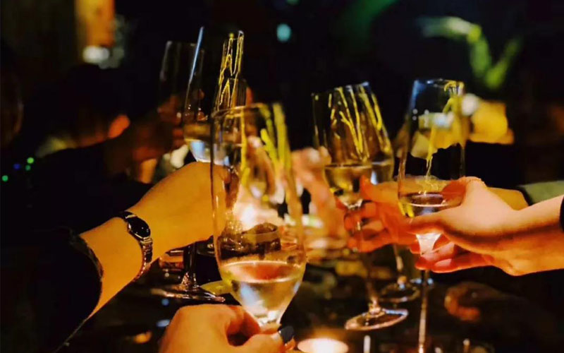 音響系統(tǒng),音樂餐吧,boss音響,博士音響,音響工程 音響系統(tǒng),音樂餐吧,boss音響,博士音響,音響工程