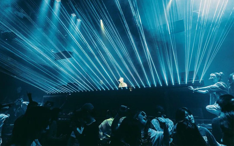 M2酒吧,大連酒吧,迪吧，蹦迪，REYN AUDIO音響