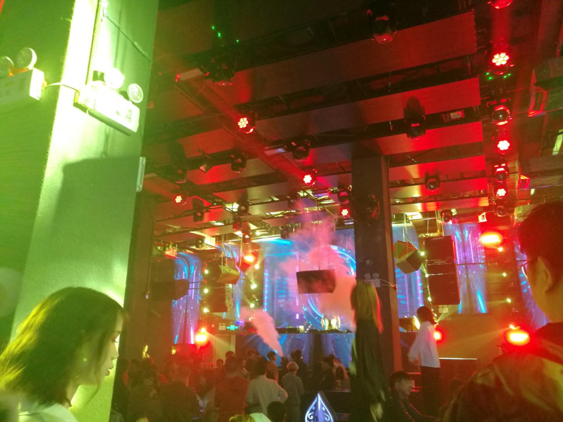 珠海斗門AA PARTY CLUB 珠海斗門AA PARTY CLUB