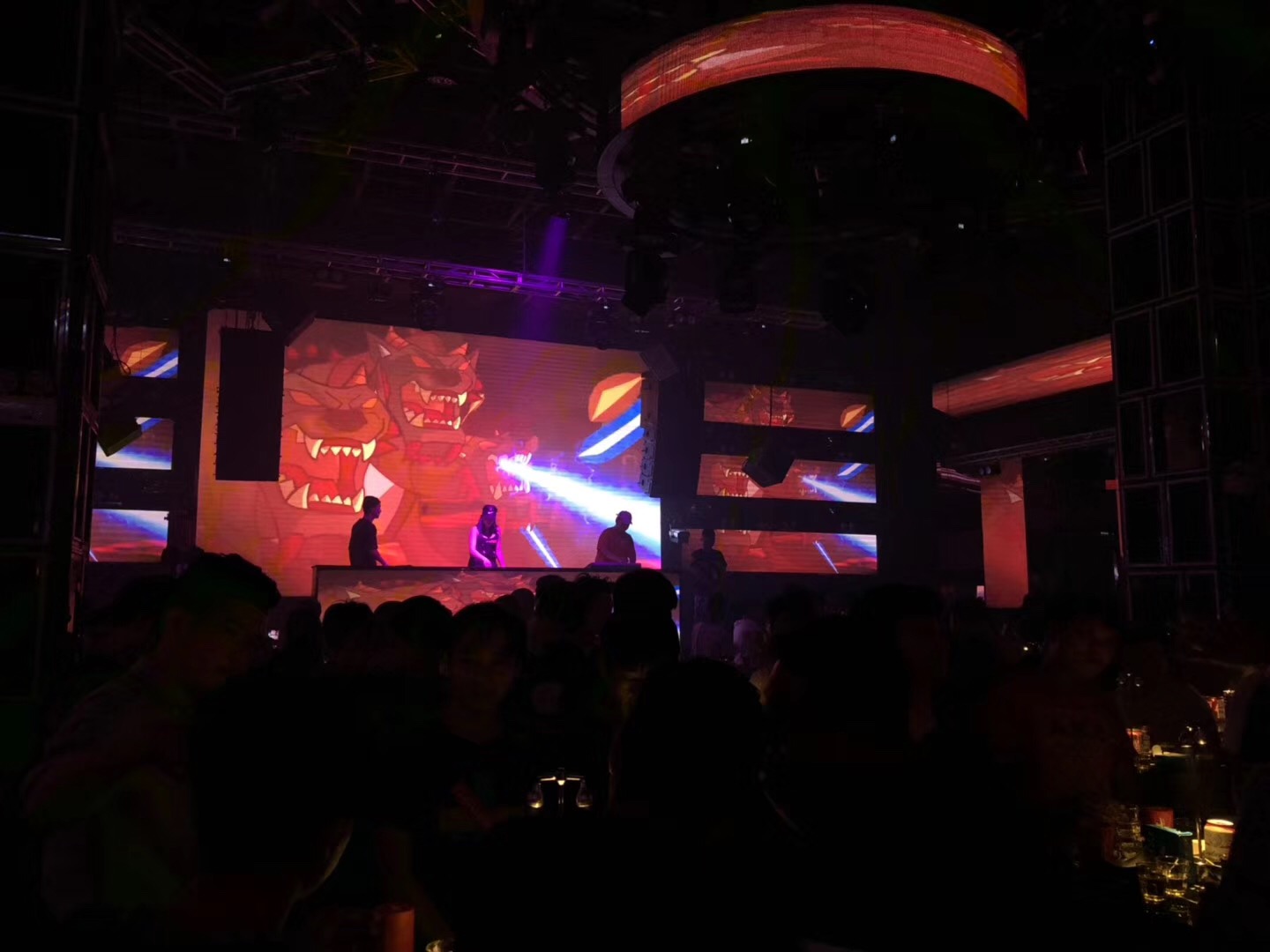 酒吧音響系統(tǒng)