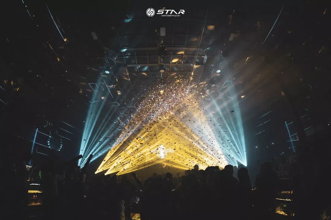 酒吧音響配置方案